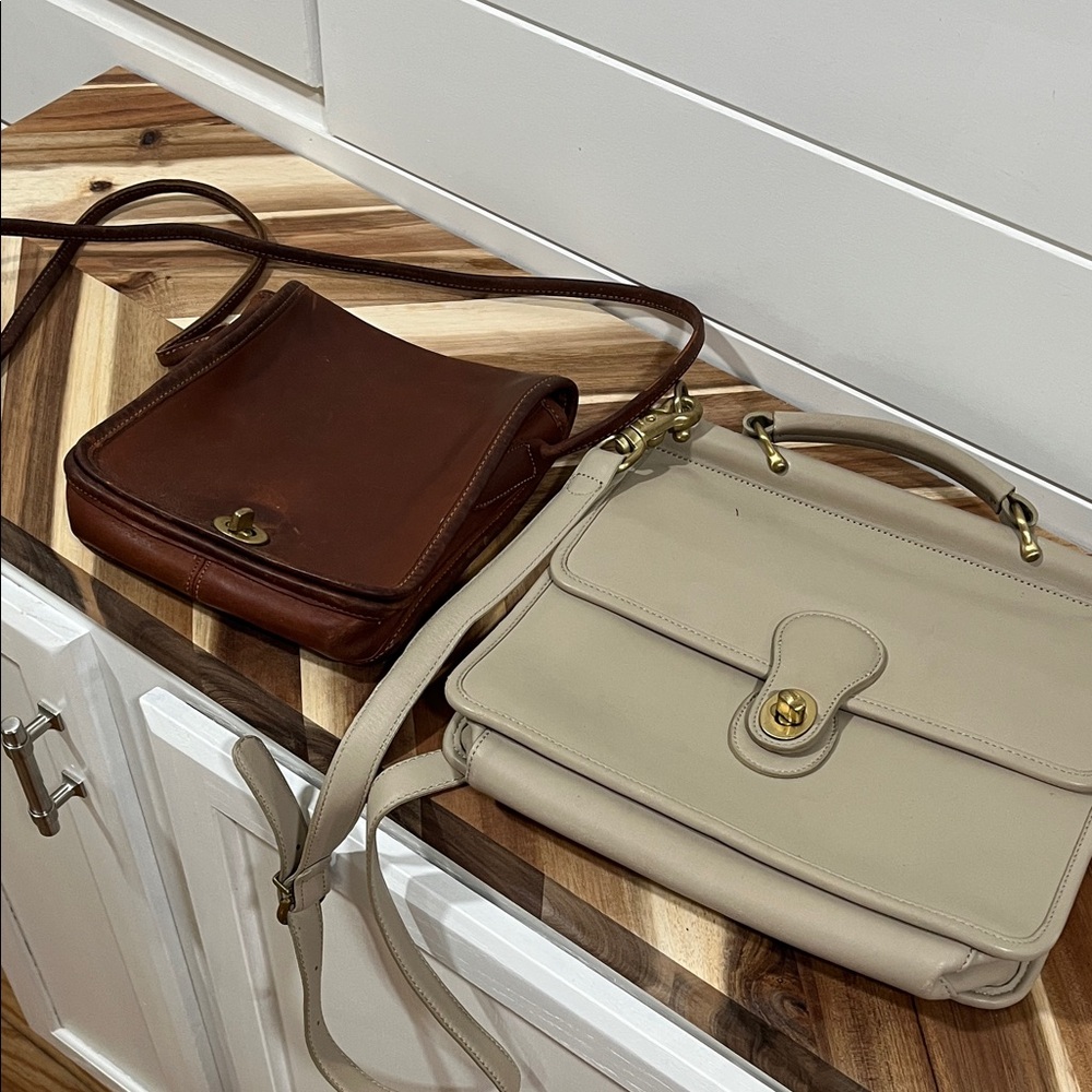 Coach vintage turn lock lot of two Leather Handbags